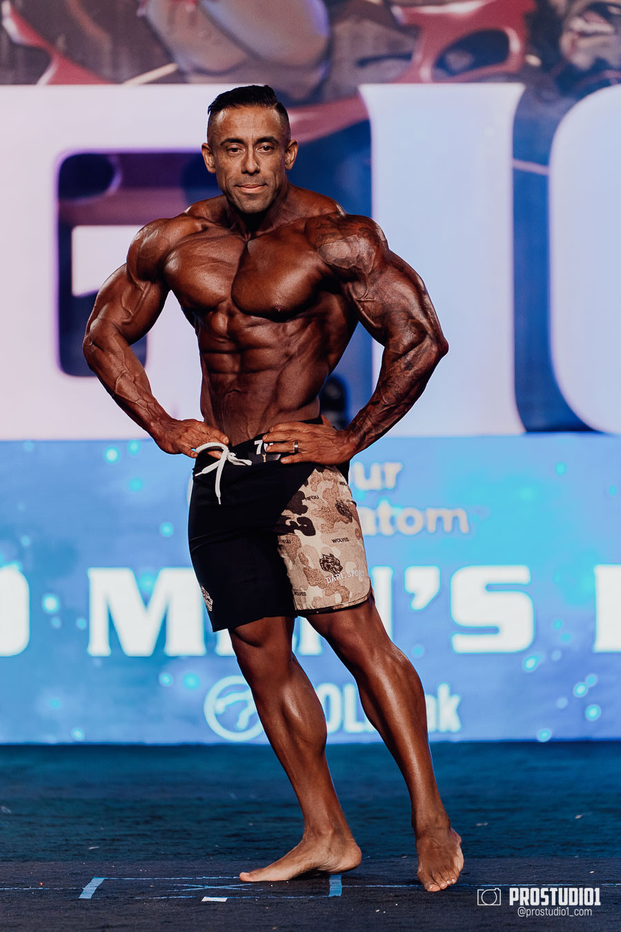MEN’S FINAL IFBB PRO MASTERS. Photo & Video Production Studio #1