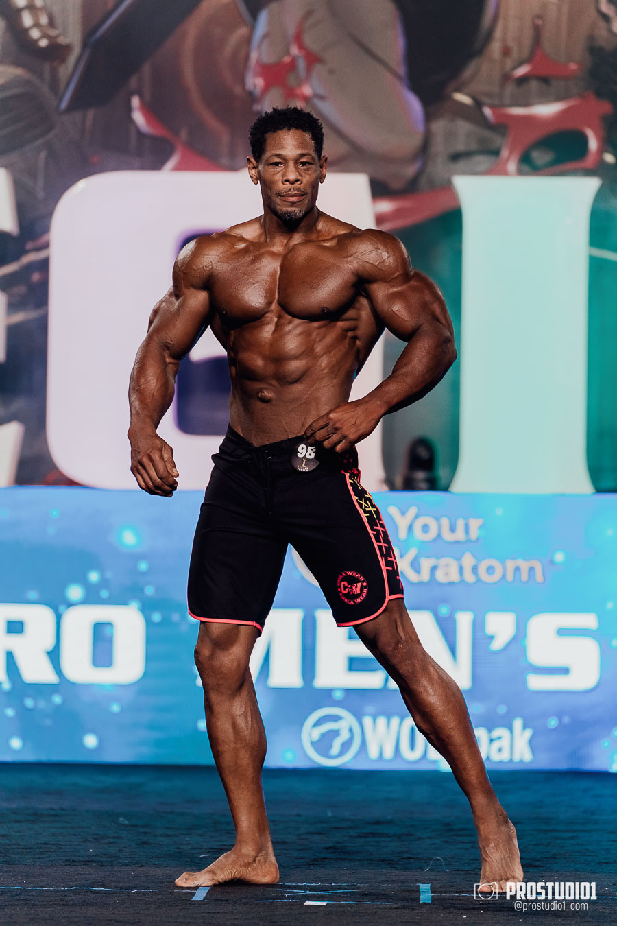 MEN’S FINAL IFBB PRO MASTERS. Photo & Video Production Studio #1