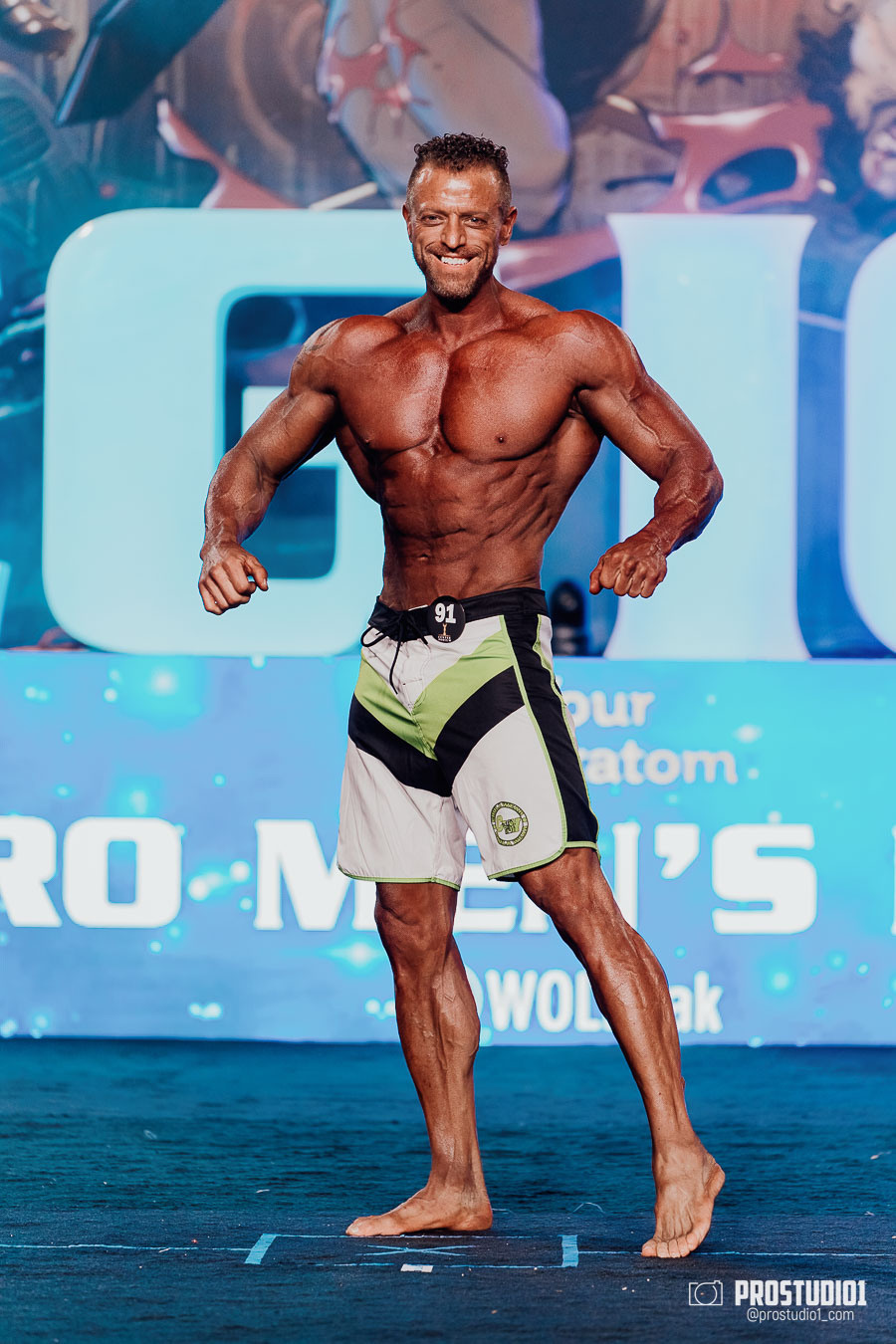 MEN’S FINAL IFBB PRO MASTERS. Photo & Video Production Studio #1