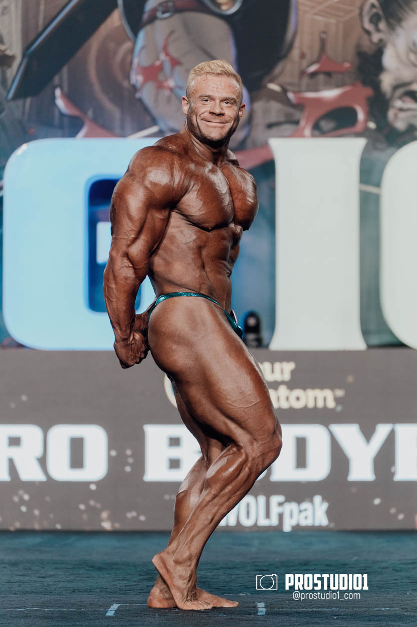 PRO MEN’S BODYBUILDING LEGION SPORTS FEST. Photo & Video Production Studio #1