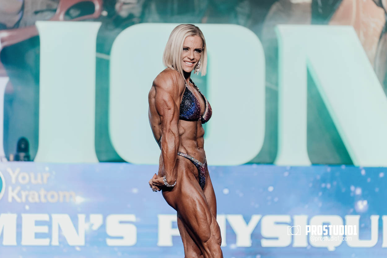 PRO WOMEN’S PHYSIQUE LEGION SPORTS FEST. Photo & Video Production Studio #1