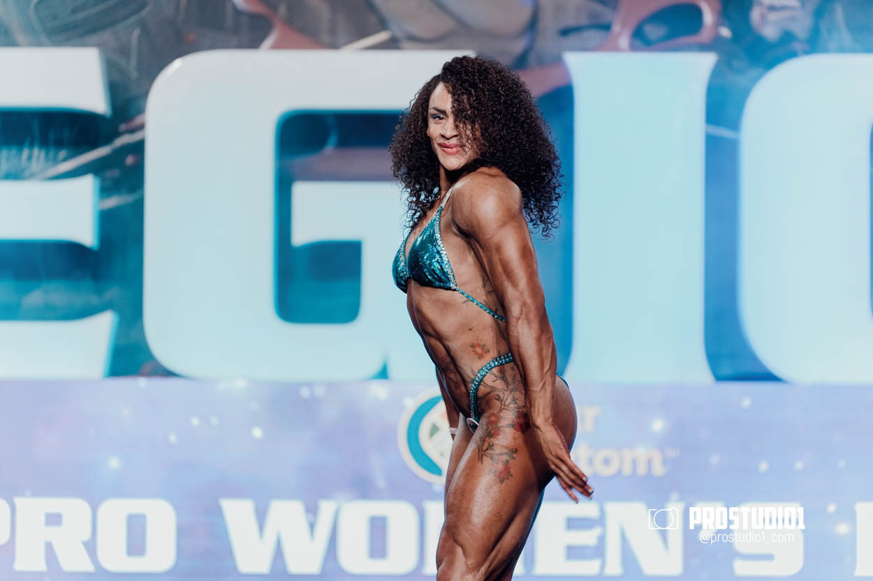 PRO WOMEN’S PHYSIQUE LEGION SPORTS FEST. Photo & Video Production Studio #1