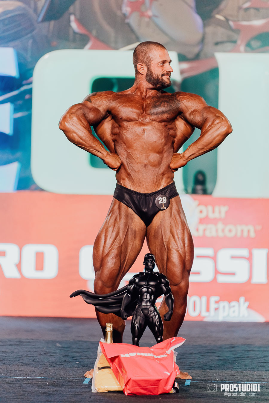 MEN’S FINAL IFBB PRO MASTERS. Photo & Video Production Studio #1