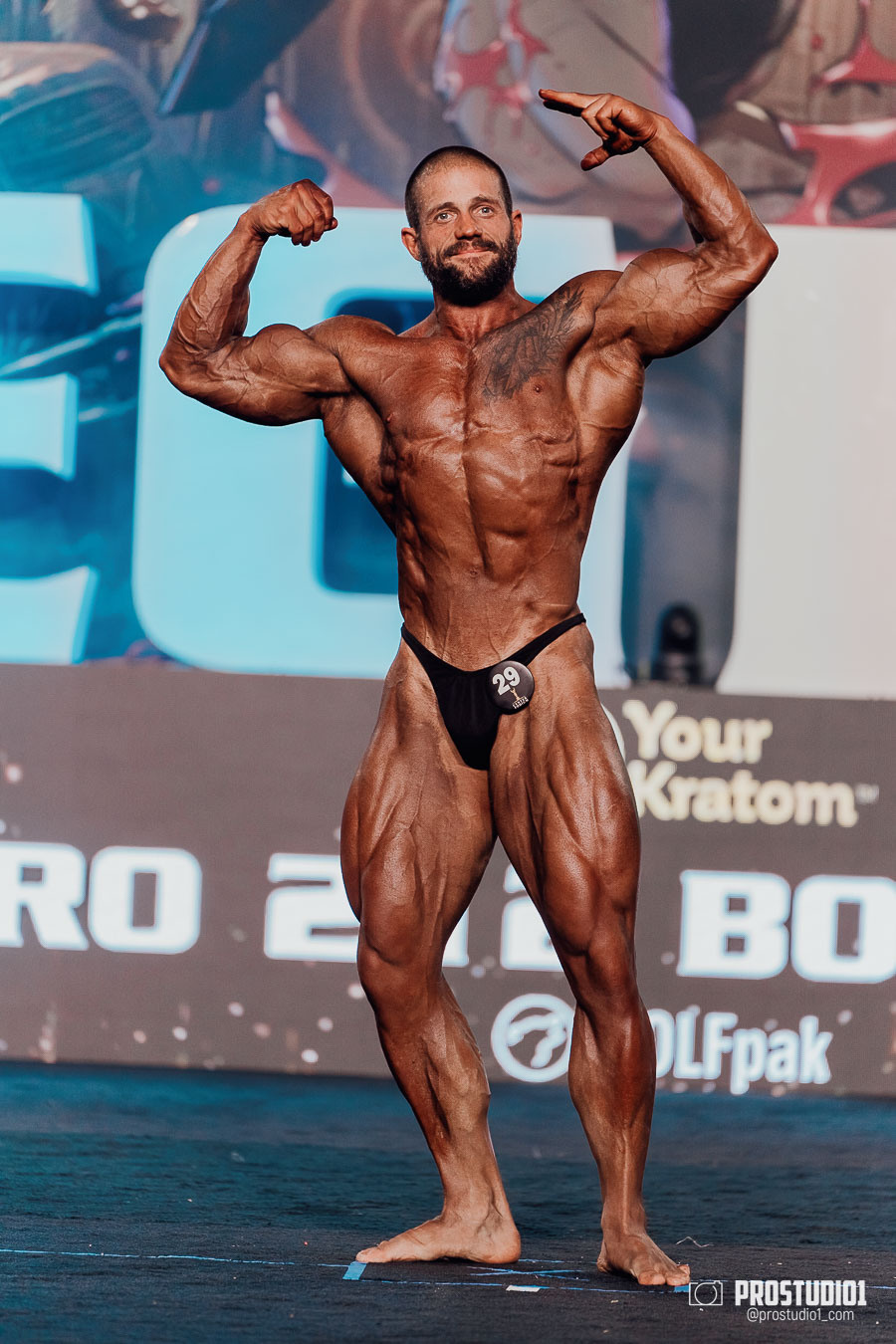 MEN’S FINAL IFBB PRO MASTERS. Photo & Video Production Studio #1