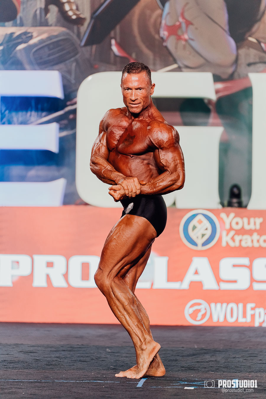 MEN’S FINAL IFBB PRO MASTERS. Photo & Video Production Studio #1