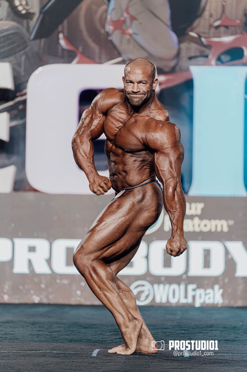 PRO MEN’S BODYBUILDING LEGION SPORTS FEST. Photo & Video Production Studio #1