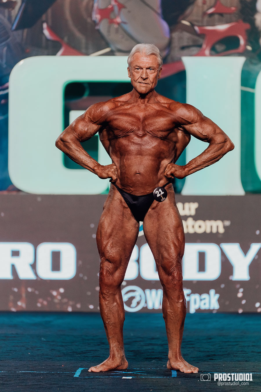 MEN’S FINAL IFBB PRO MASTERS. Photo & Video Production Studio #1