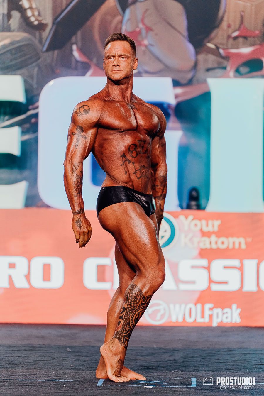 MEN’S FINAL IFBB PRO MASTERS. Photo & Video Production Studio #1