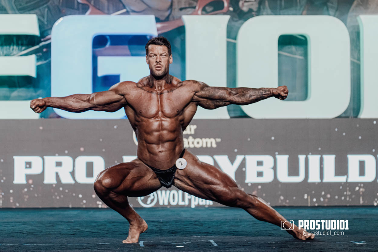 PRO MEN’S BODYBUILDING LEGION SPORTS FEST. Photo & Video Production Studio #1