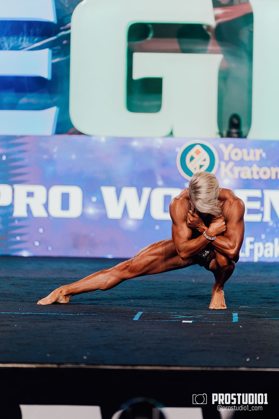 WOMEN’S FINAL IFBB PRO MASTERS. Photo & Video Production Studio #1