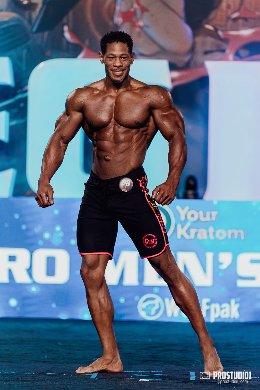 MEN’S FINAL IFBB PRO MASTERS. Photo & Video Production Studio #1