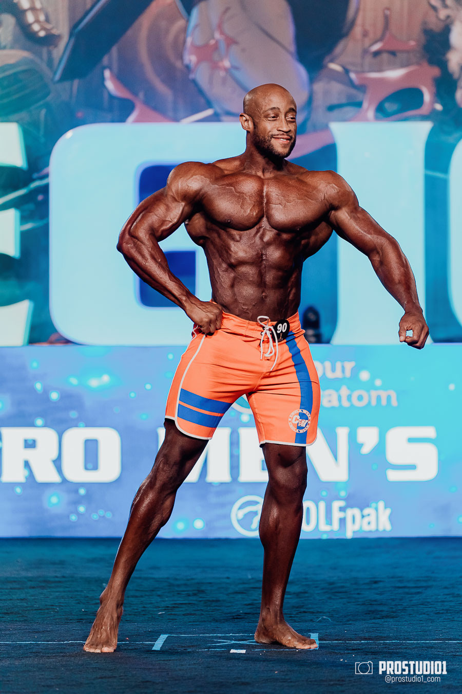 MEN’S FINAL IFBB PRO MASTERS. Photo & Video Production Studio #1