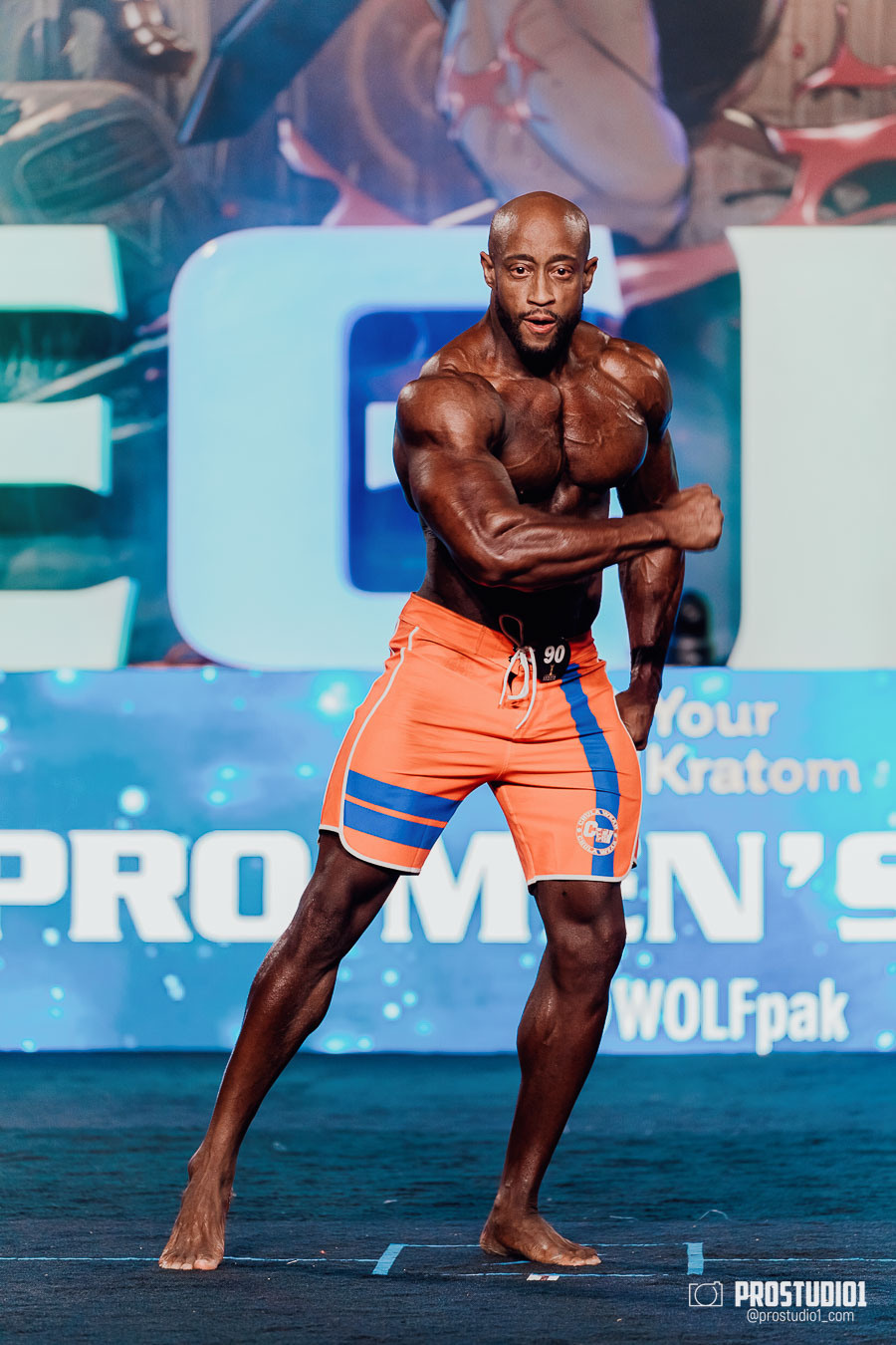 MEN’S FINAL IFBB PRO MASTERS. Photo & Video Production Studio #1