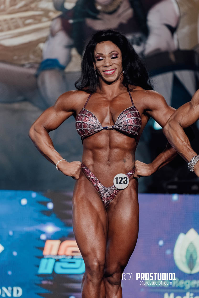 PRO WOMEN’S PHYSIQUE LEGION SPORTS FEST. Photo & Video Production Studio #1