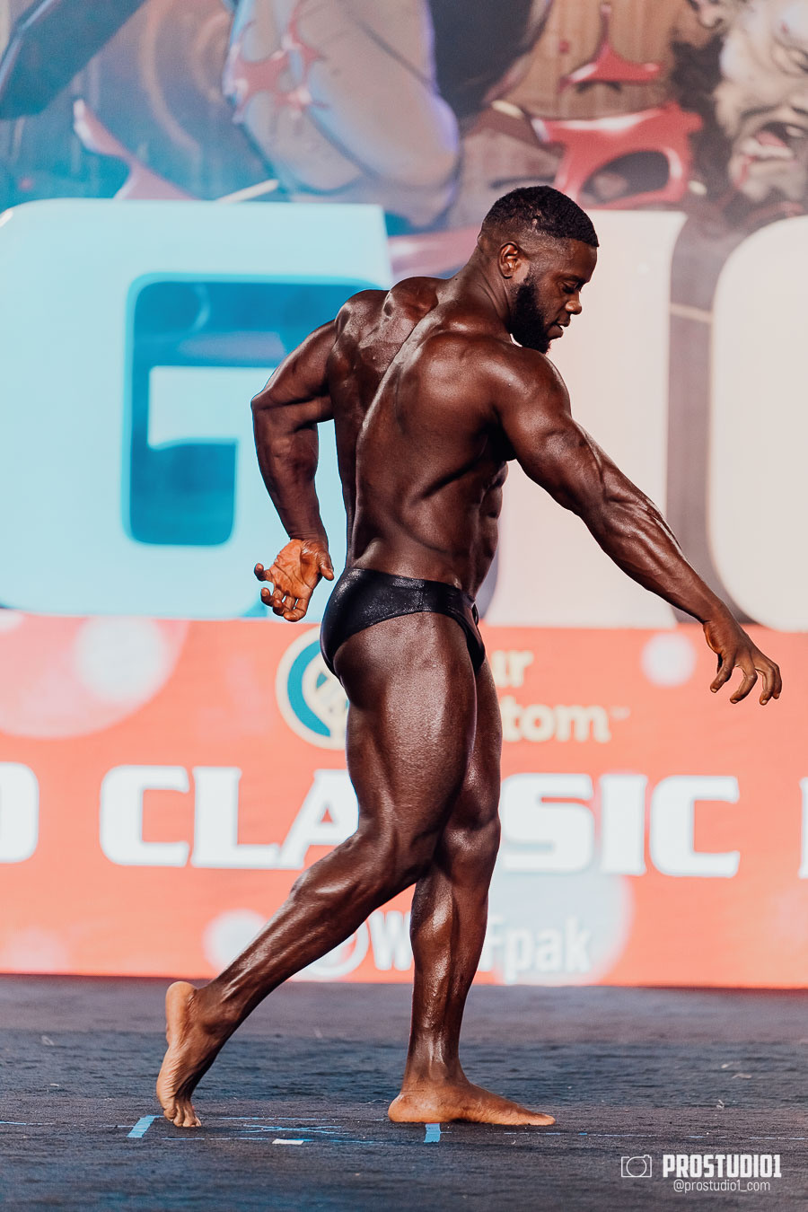 MEN’S FINAL IFBB PRO MASTERS. Photo & Video Production Studio #1