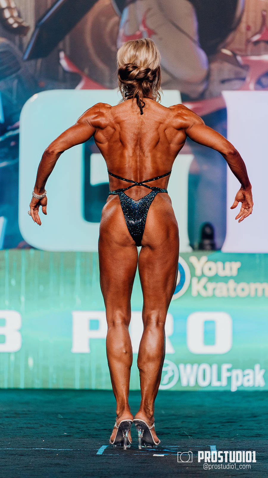 WOMEN’S FINAL IFBB PRO MASTERS. Photo & Video Production Studio #1