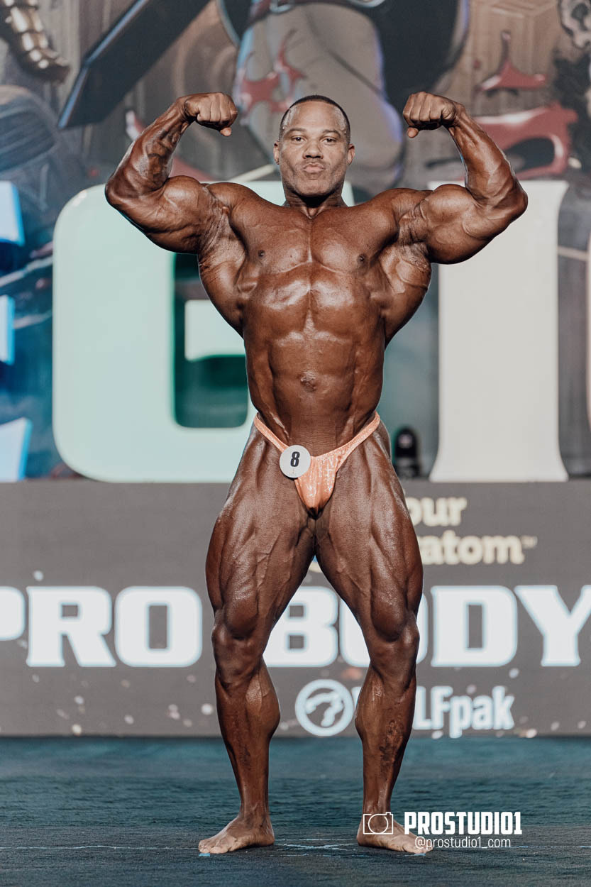 PRO MEN’S BODYBUILDING LEGION SPORTS FEST. Photo & Video Production Studio #1