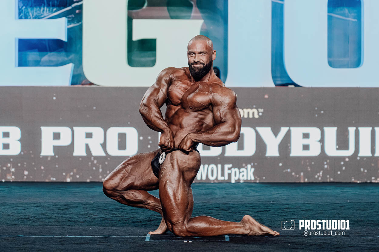 PRO MEN’S BODYBUILDING LEGION SPORTS FEST. Photo & Video Production Studio #1