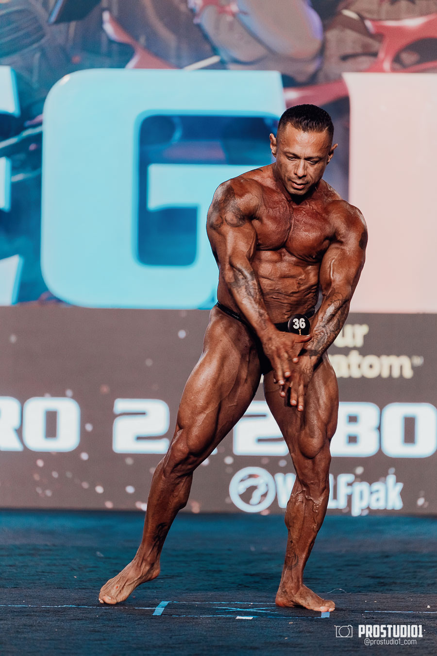MEN’S FINAL IFBB PRO MASTERS. Photo & Video Production Studio #1