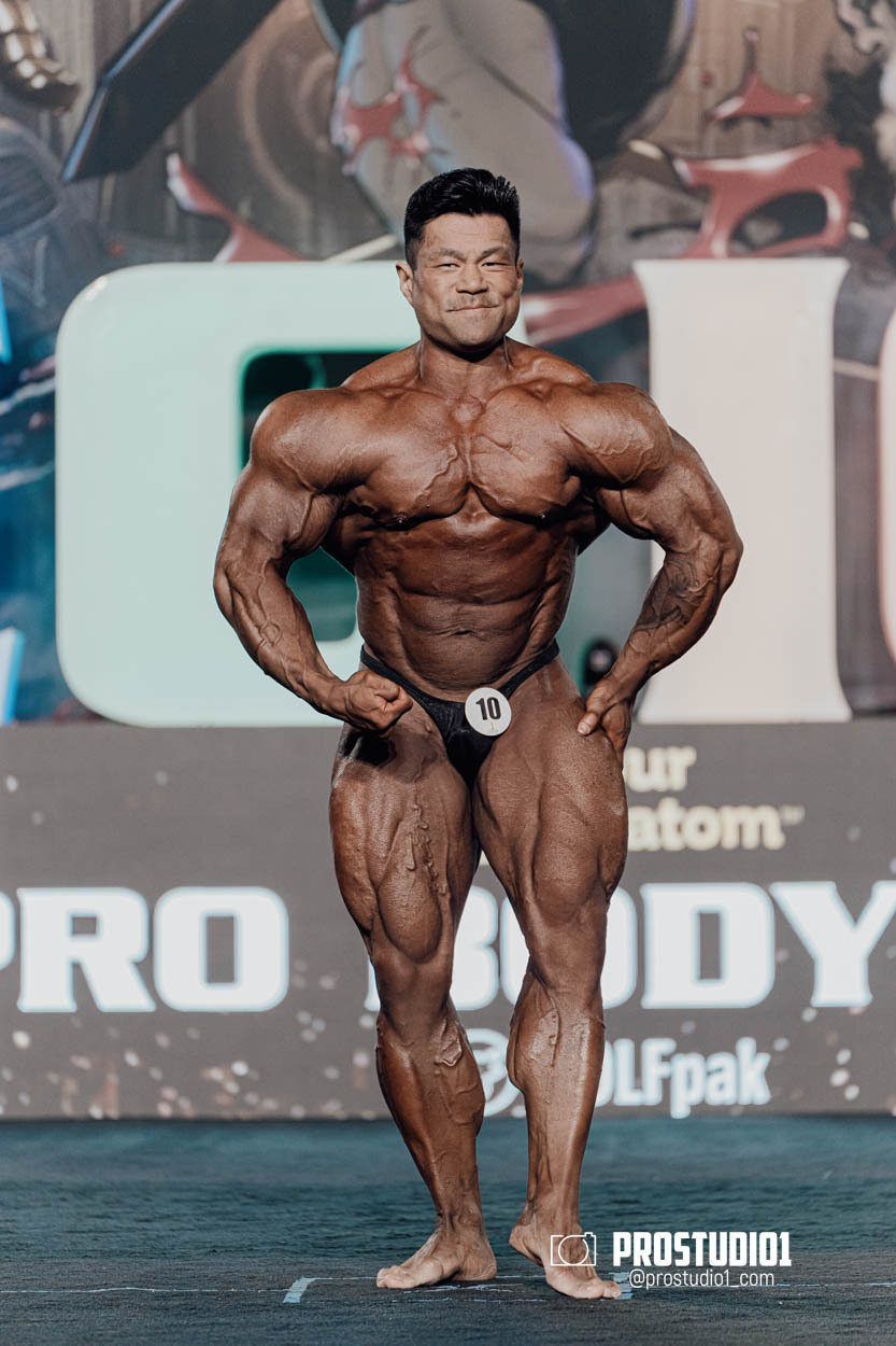 PRO MEN’S BODYBUILDING LEGION SPORTS FEST. Photo & Video Production Studio #1