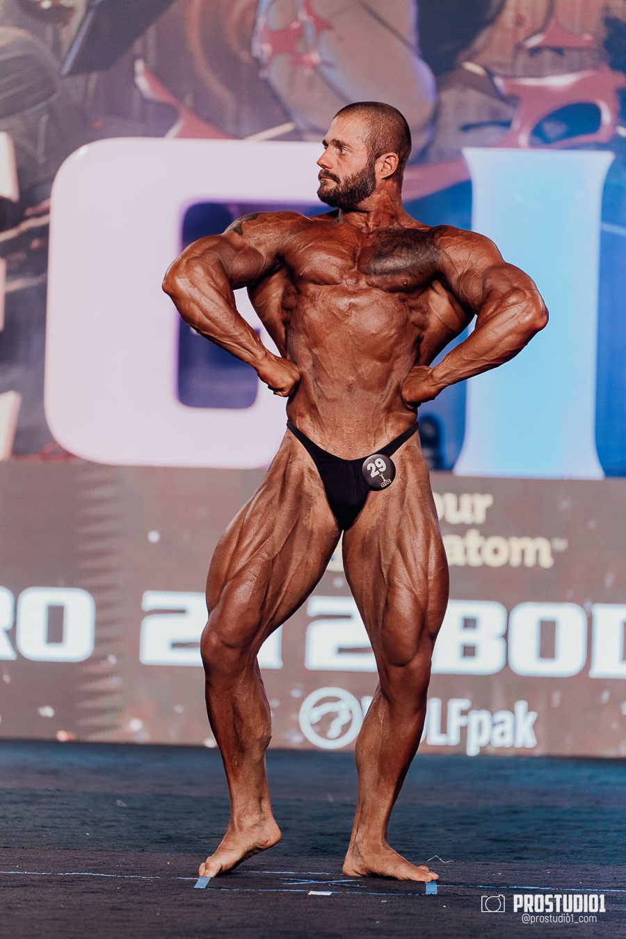 MEN’S FINAL IFBB PRO MASTERS. Photo & Video Production Studio #1