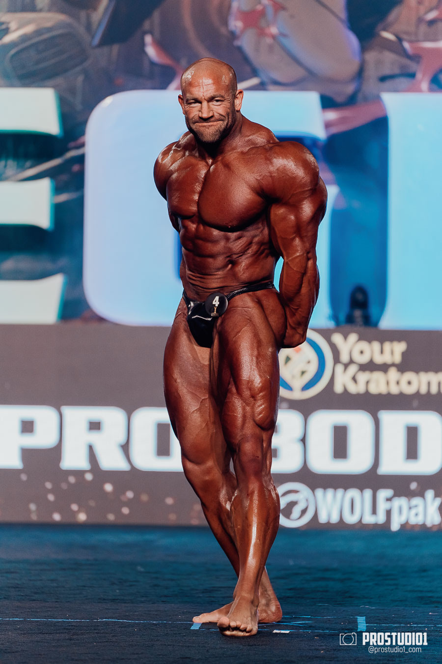 MEN’S FINAL IFBB PRO MASTERS. Photo & Video Production Studio #1