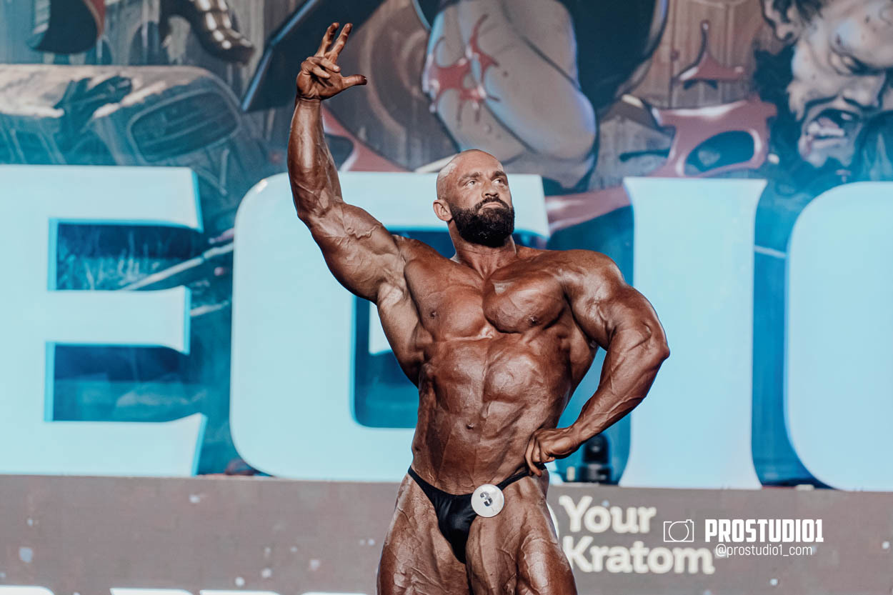 PRO MEN’S BODYBUILDING LEGION SPORTS FEST. Photo & Video Production Studio #1