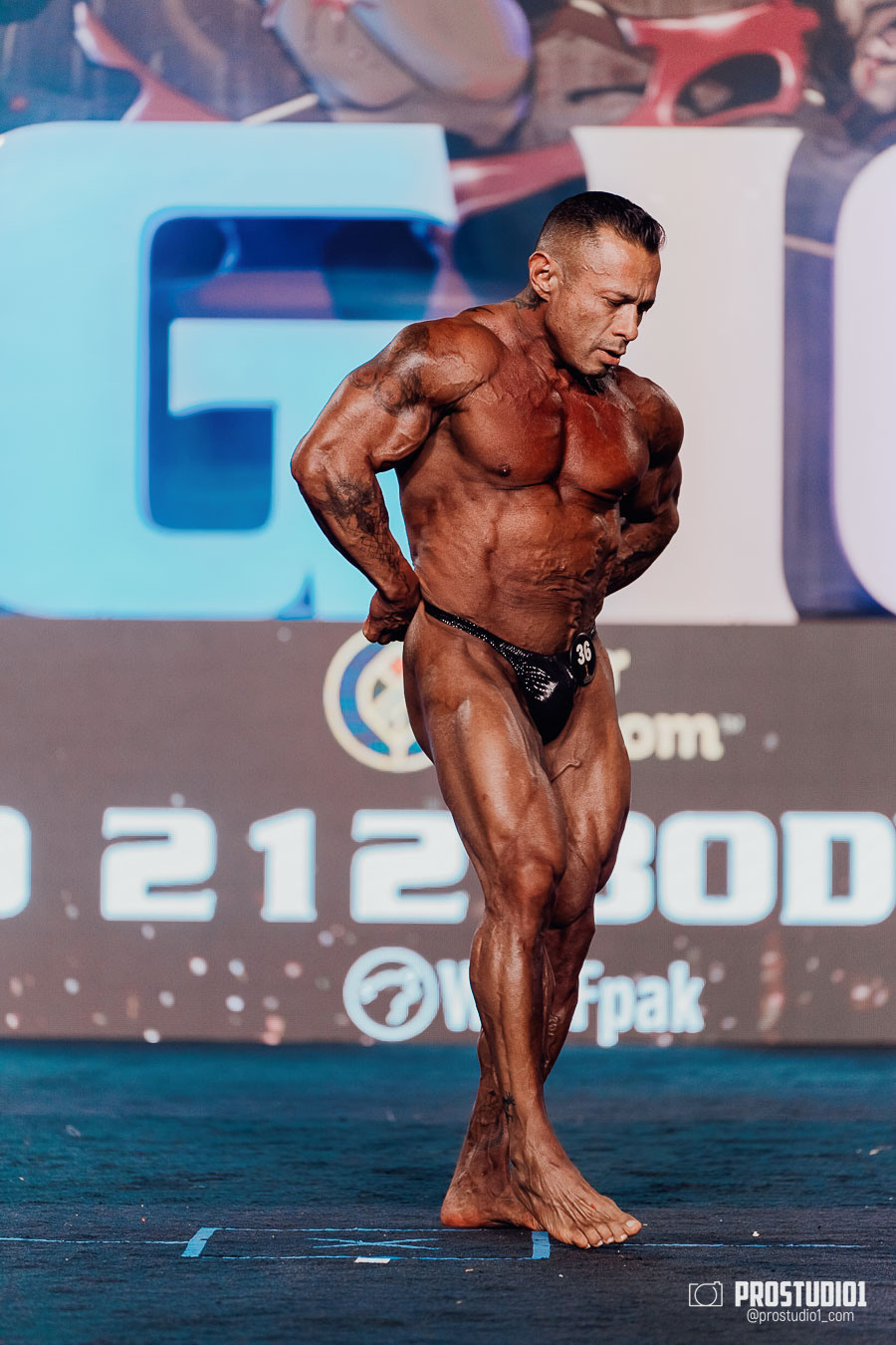 MEN’S FINAL IFBB PRO MASTERS. Photo & Video Production Studio #1