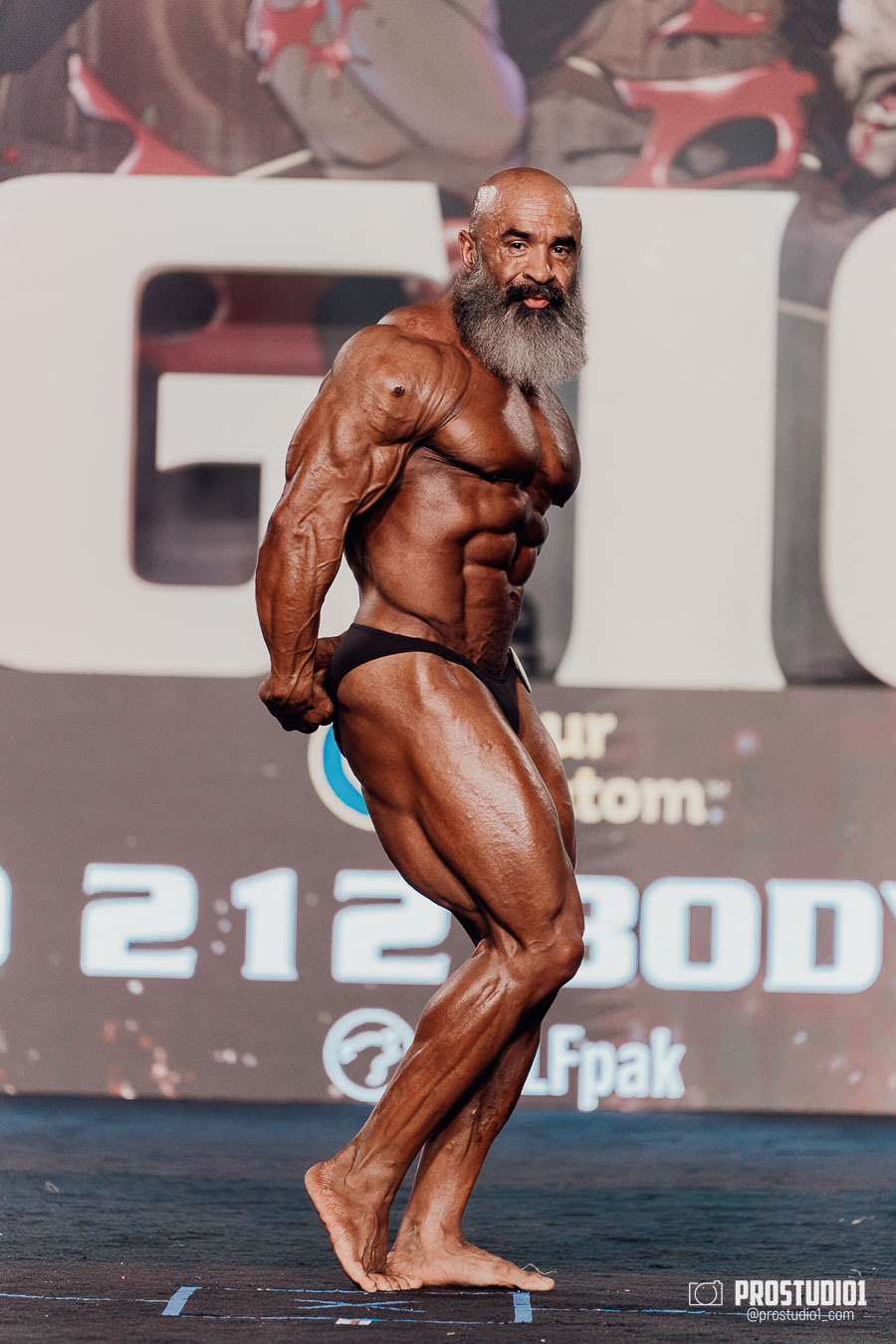 MEN’S FINAL IFBB PRO MASTERS. Photo & Video Production Studio #1