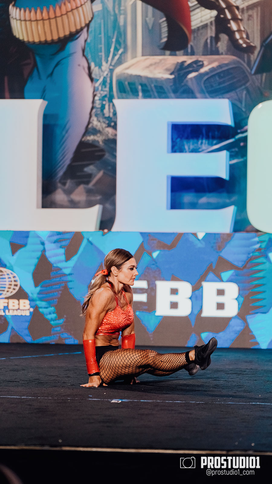 WOMEN’S FINAL IFBB PRO MASTERS. Photo & Video Production Studio #1