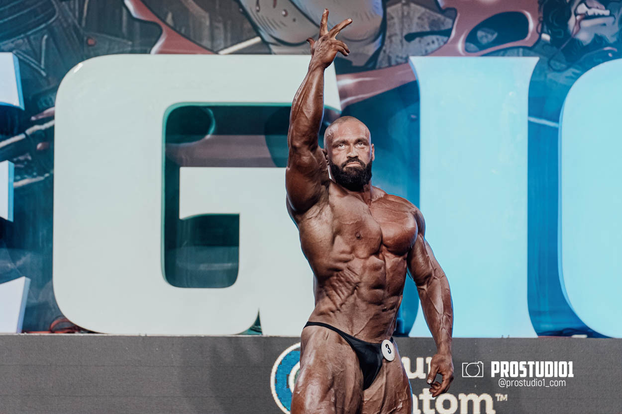 PRO MEN’S BODYBUILDING LEGION SPORTS FEST. Photo & Video Production Studio #1