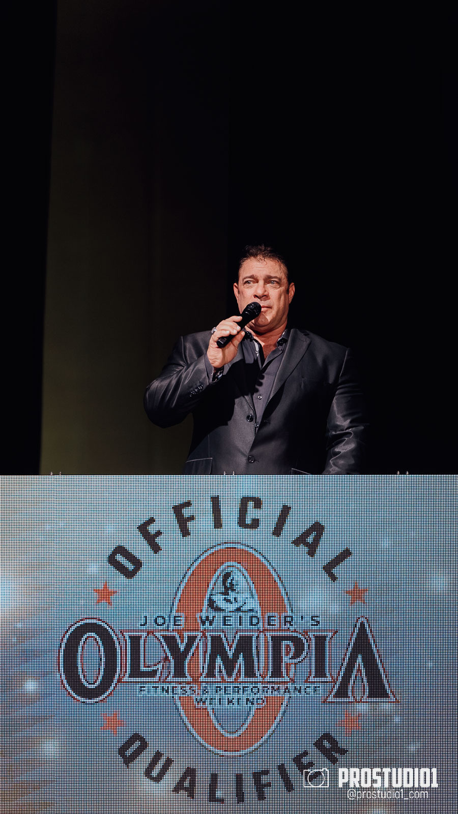 MEN’S FINAL IFBB PRO MASTERS. Photo & Video Production Studio #1