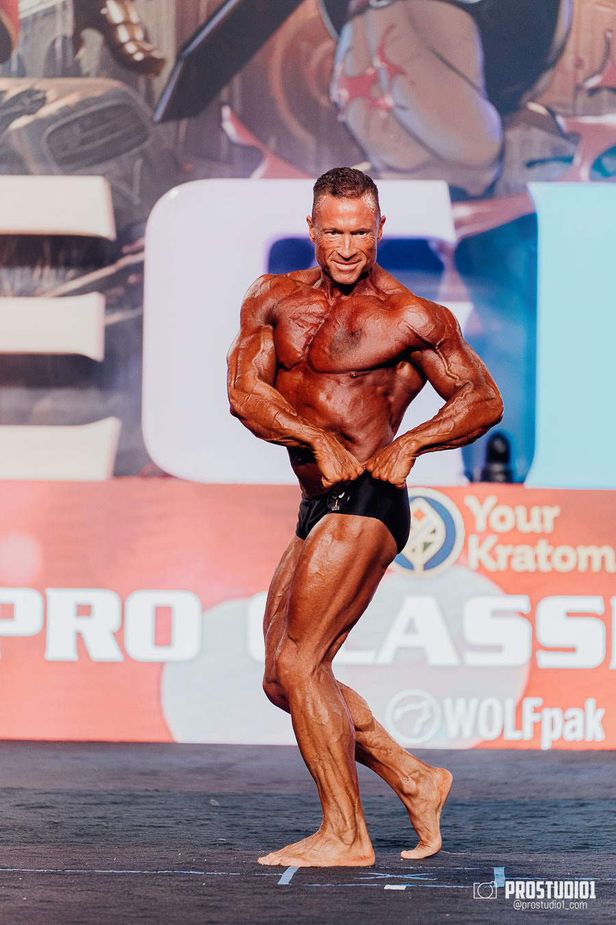 MEN’S FINAL IFBB PRO MASTERS. Photo & Video Production Studio #1