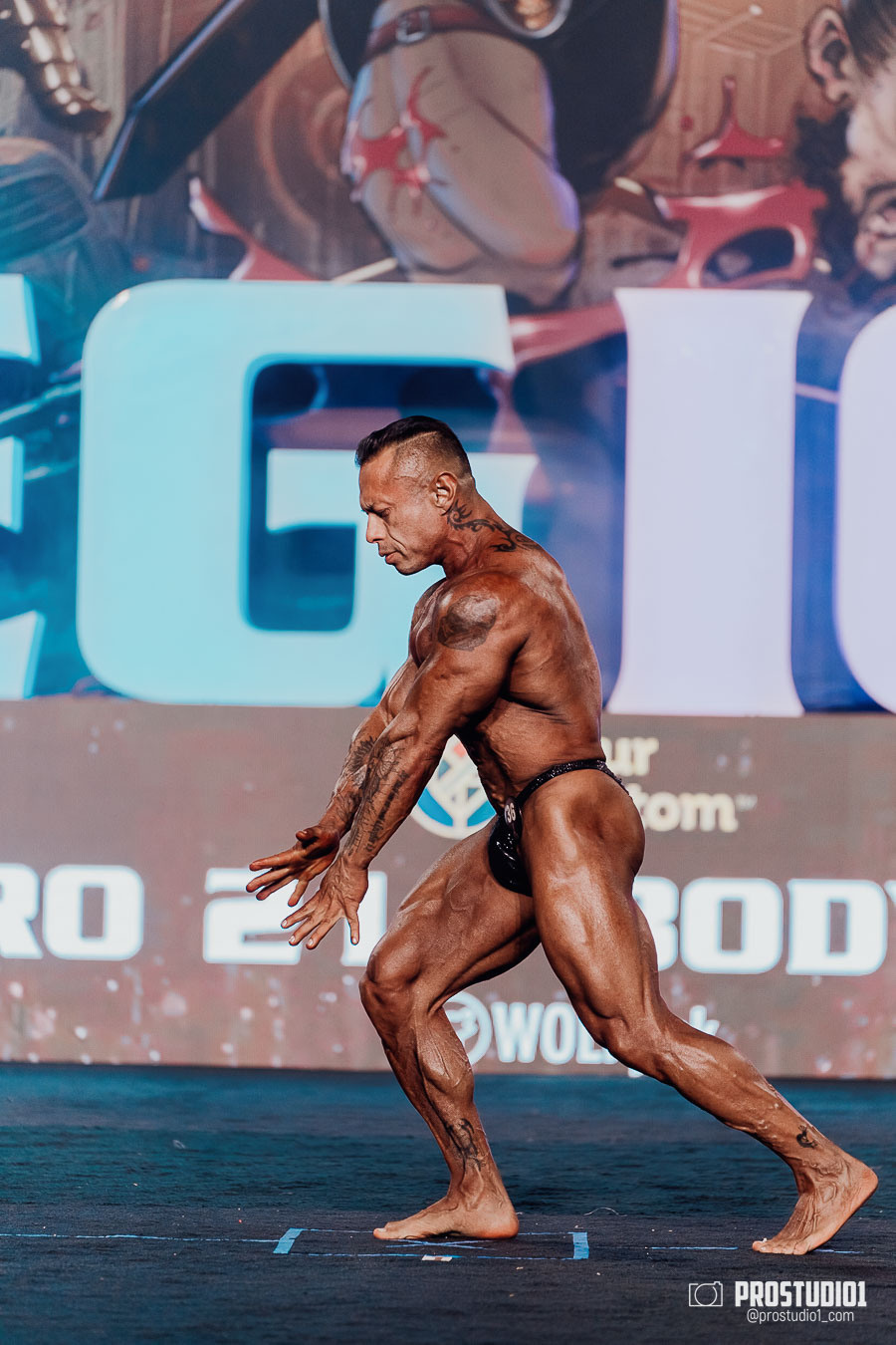 MEN’S FINAL IFBB PRO MASTERS. Photo & Video Production Studio #1