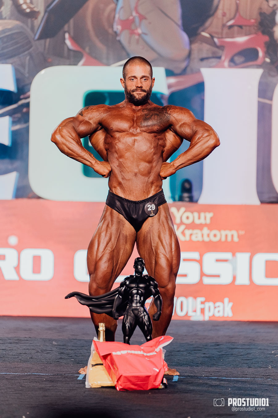 MEN’S FINAL IFBB PRO MASTERS. Photo & Video Production Studio #1