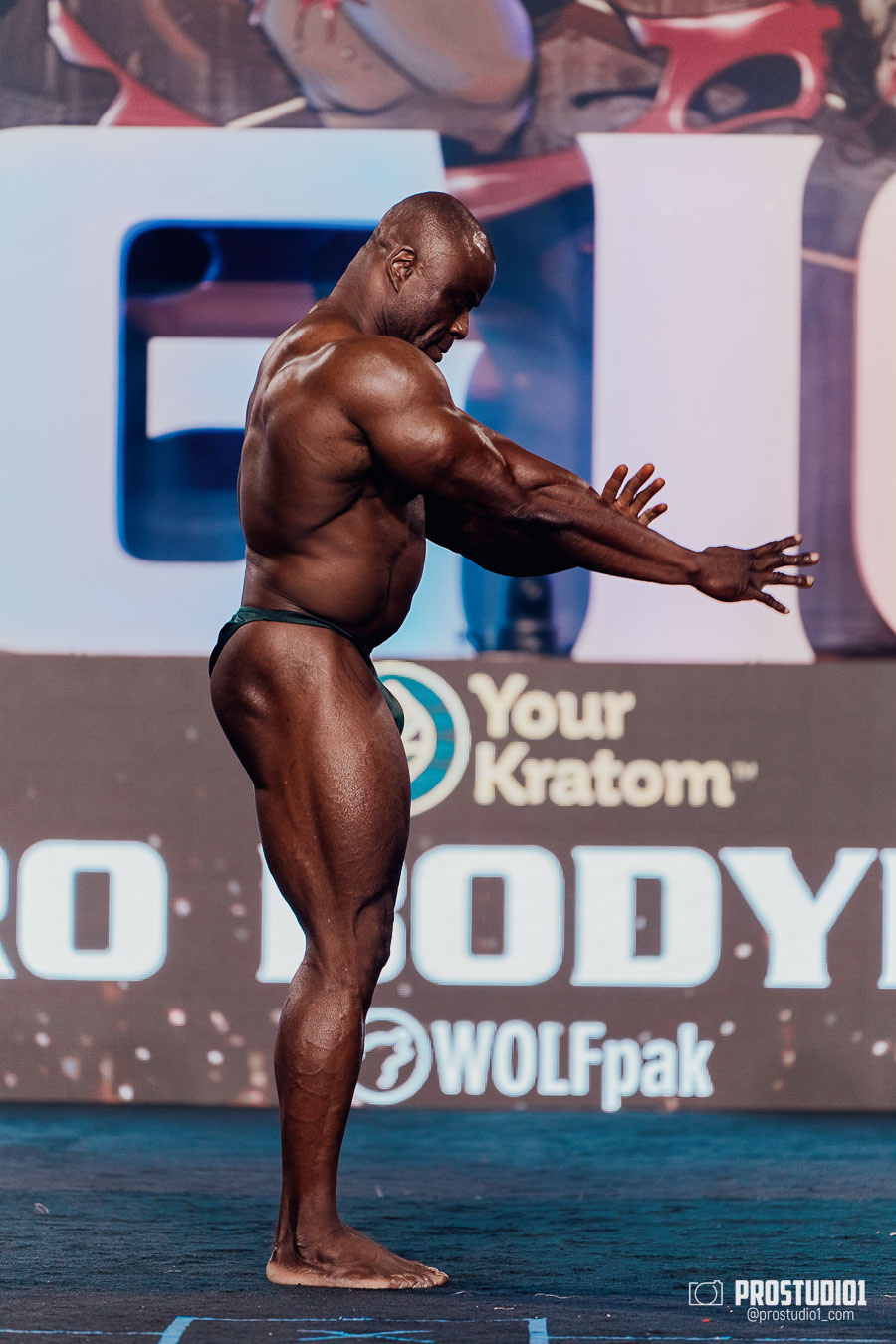 MEN’S FINAL IFBB PRO MASTERS. Photo & Video Production Studio #1