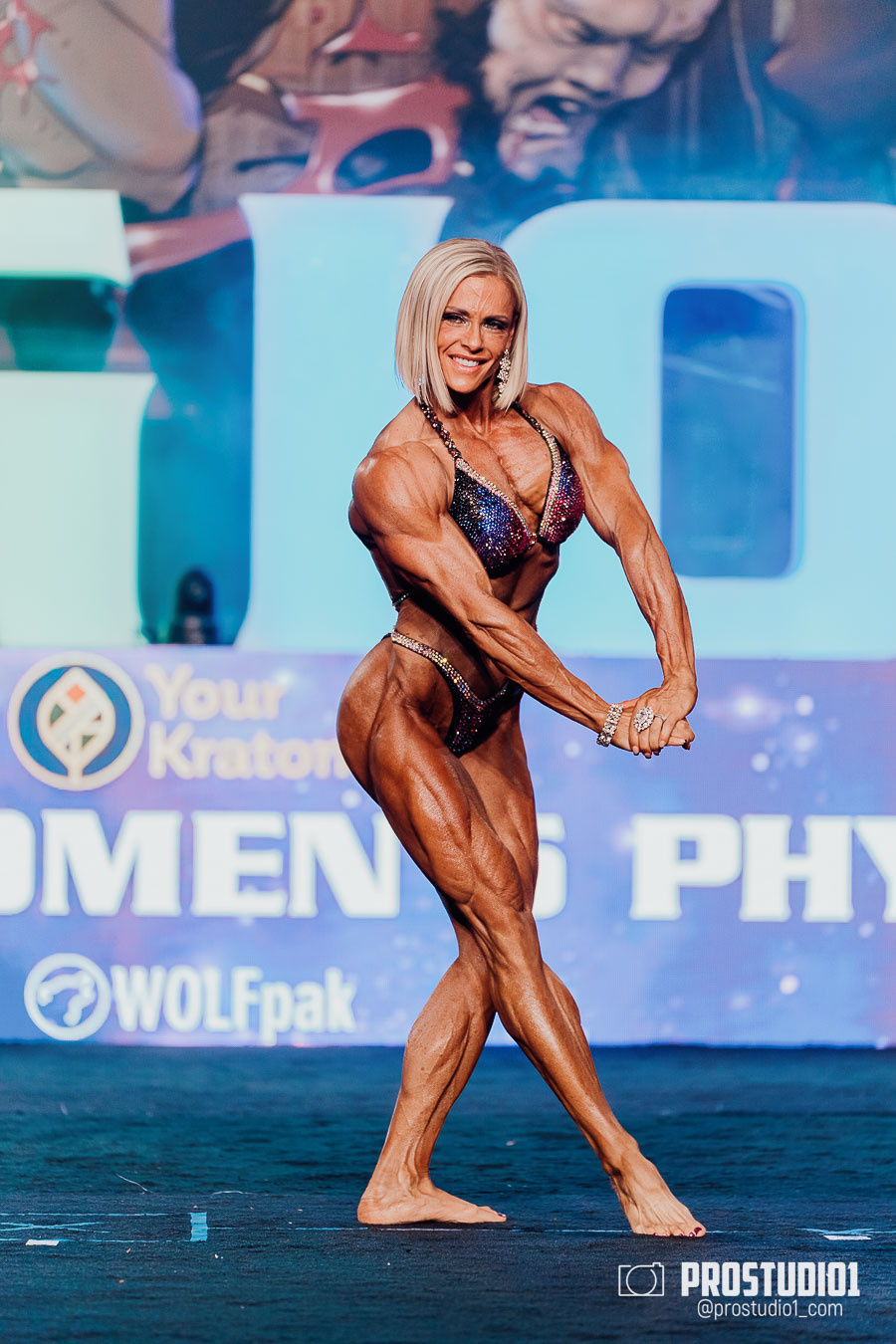 WOMEN’S FINAL IFBB PRO MASTERS. Photo & Video Production Studio #1