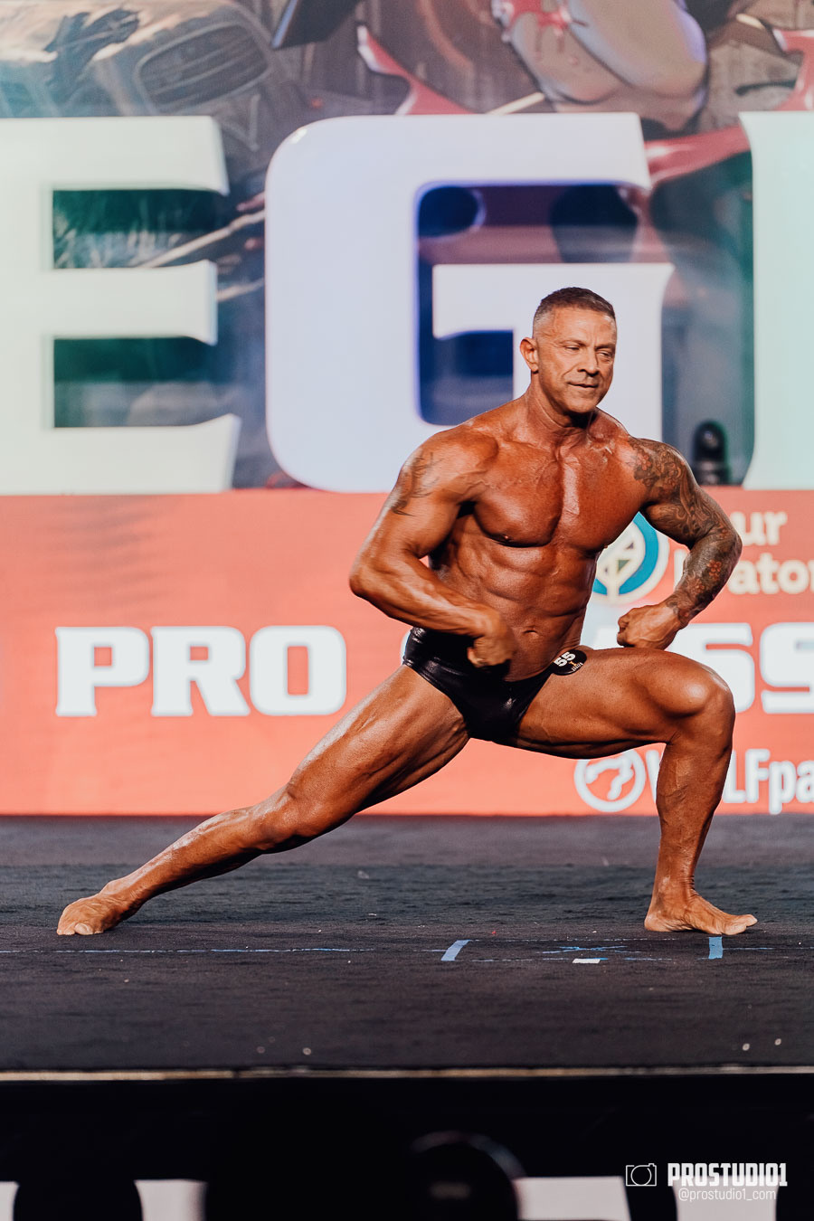 MEN’S FINAL IFBB PRO MASTERS. Photo & Video Production Studio #1