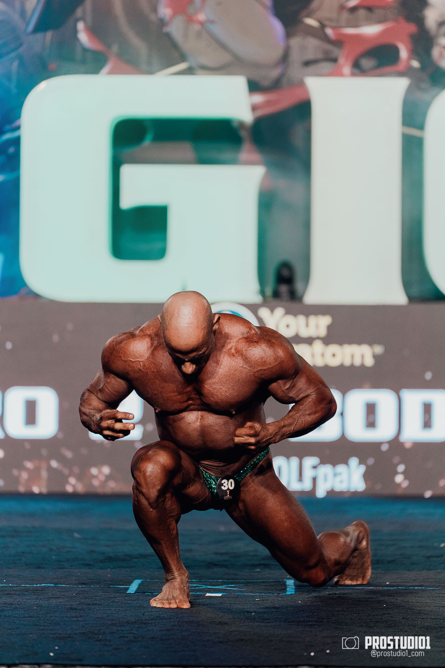 MEN’S FINAL IFBB PRO MASTERS. Photo & Video Production Studio #1