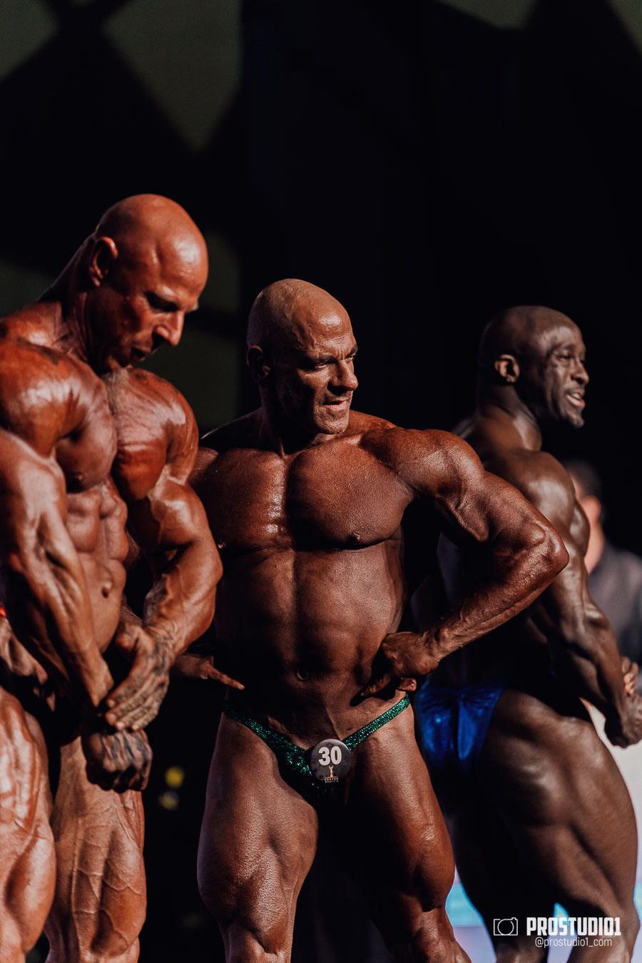 MEN’S FINAL IFBB PRO MASTERS. Photo & Video Production Studio #1