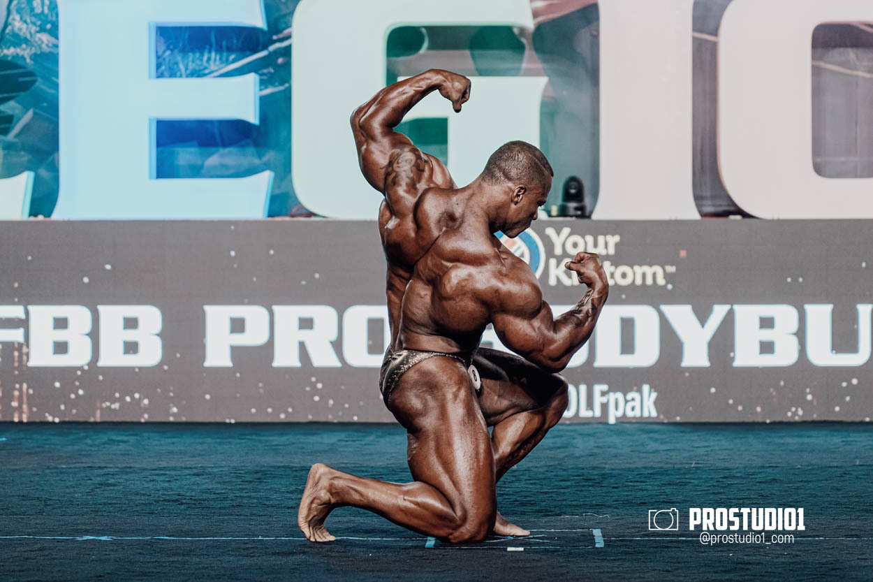 PRO MEN’S BODYBUILDING LEGION SPORTS FEST. Photo & Video Production Studio #1