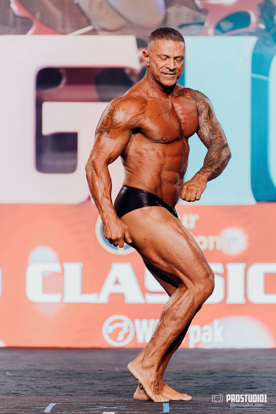 MEN’S FINAL IFBB PRO MASTERS. Photo & Video Production Studio #1