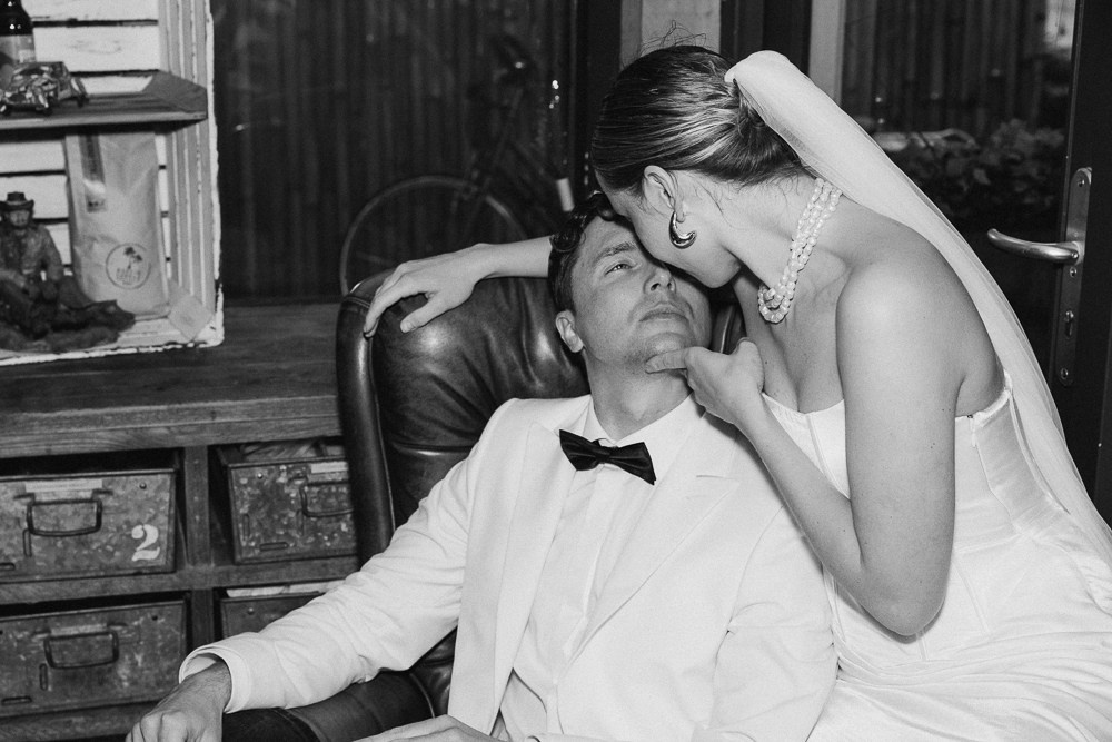 Anastasia & Alex (Freie Trauung am Meer in Holland - nur zu zweit). Hochzeitfotografin Düsseldorf, NRW Nadja Holzmann