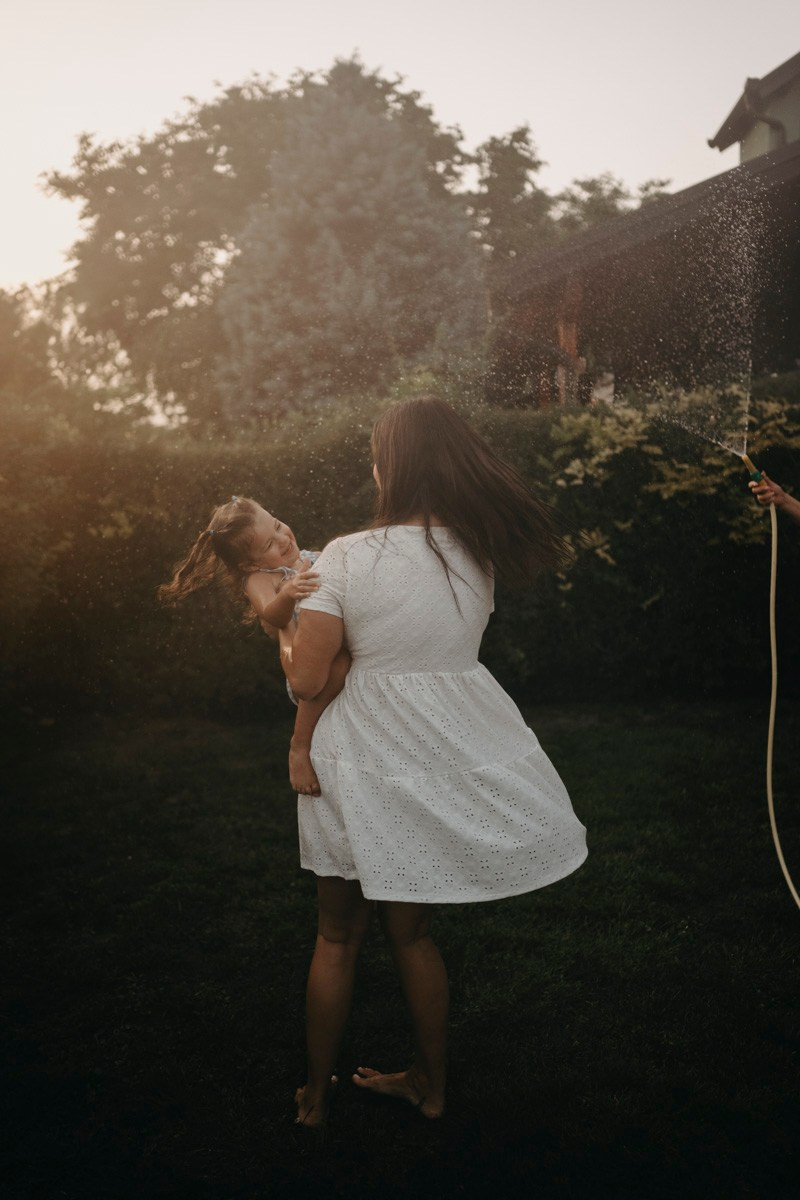 Jelena, Milos, Lena i Viktor / porodicno fotografisanje. Deciji i porodicni fotograf u Beogradu Oksana Skendzic