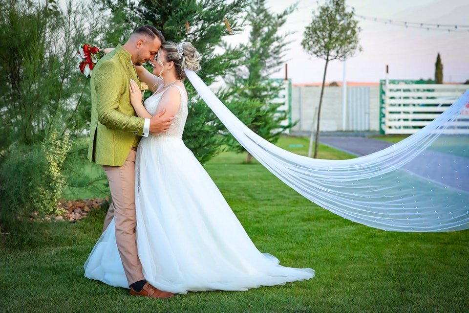 Teodor & Monica. Fotograf Nuntă Constanța - Moments by Gub