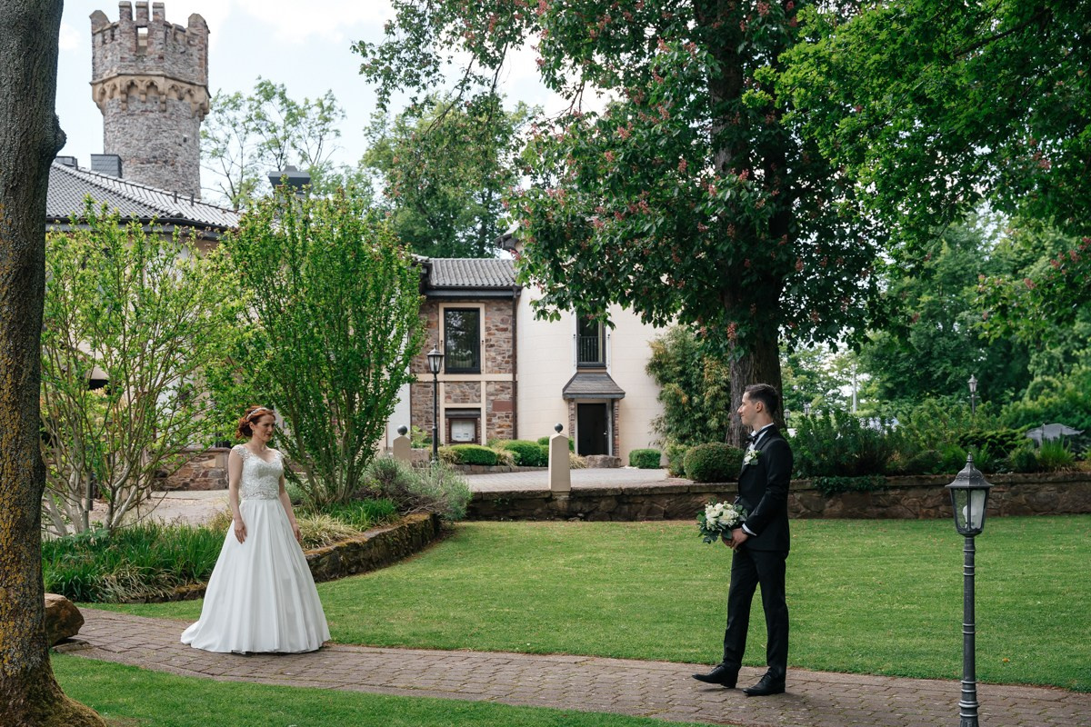 Groom sees for the first time his bride