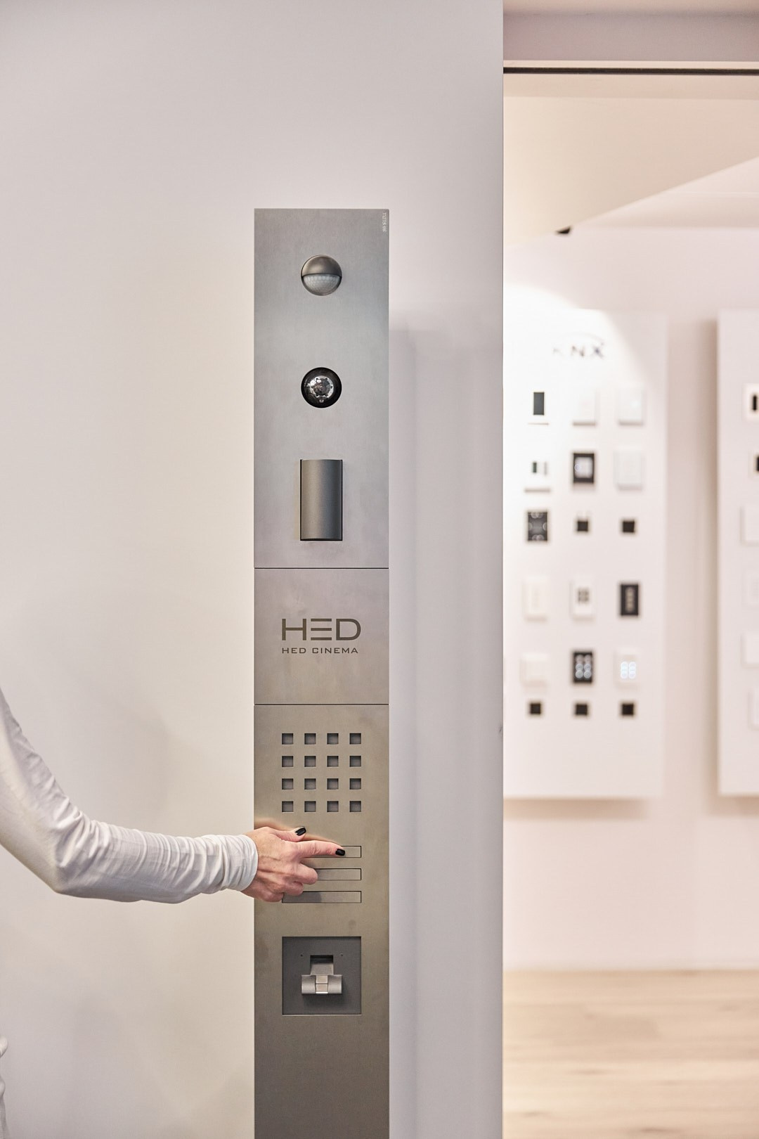 HED CINEMA & CREATIV PEOPLE. צילום ווידאו לעיצוב פנים ואדריכלות