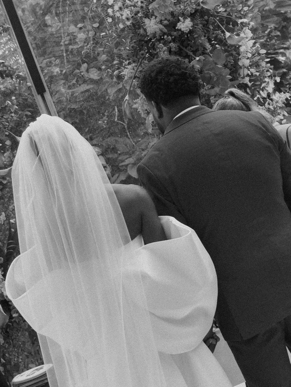 Casamento Vanessa & Wellington no Château do Lago | Santier Stories