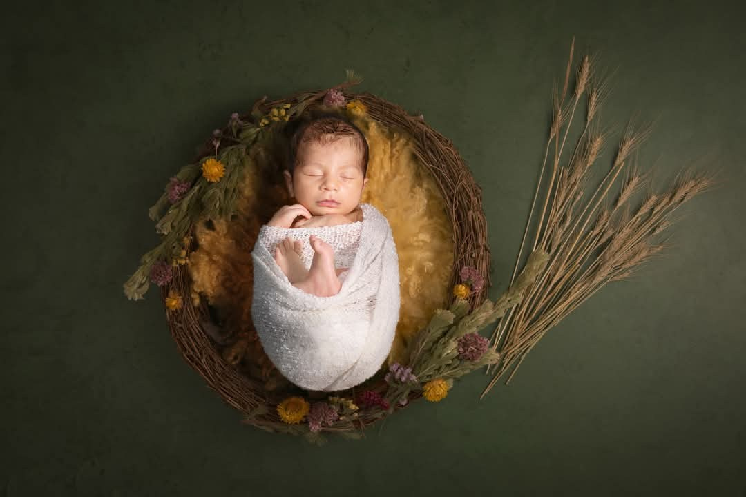 Andreea Ivan art- Fotograf Constanta, Fotograf de nunta, botez, sedinte foto cu tematica, portret. Andreea Ivan art-Fotograf Constanta, Fotograf profesionist Constanta, Fotograf de nunta Constanta, botez, sedinte foto cu tematica, portret