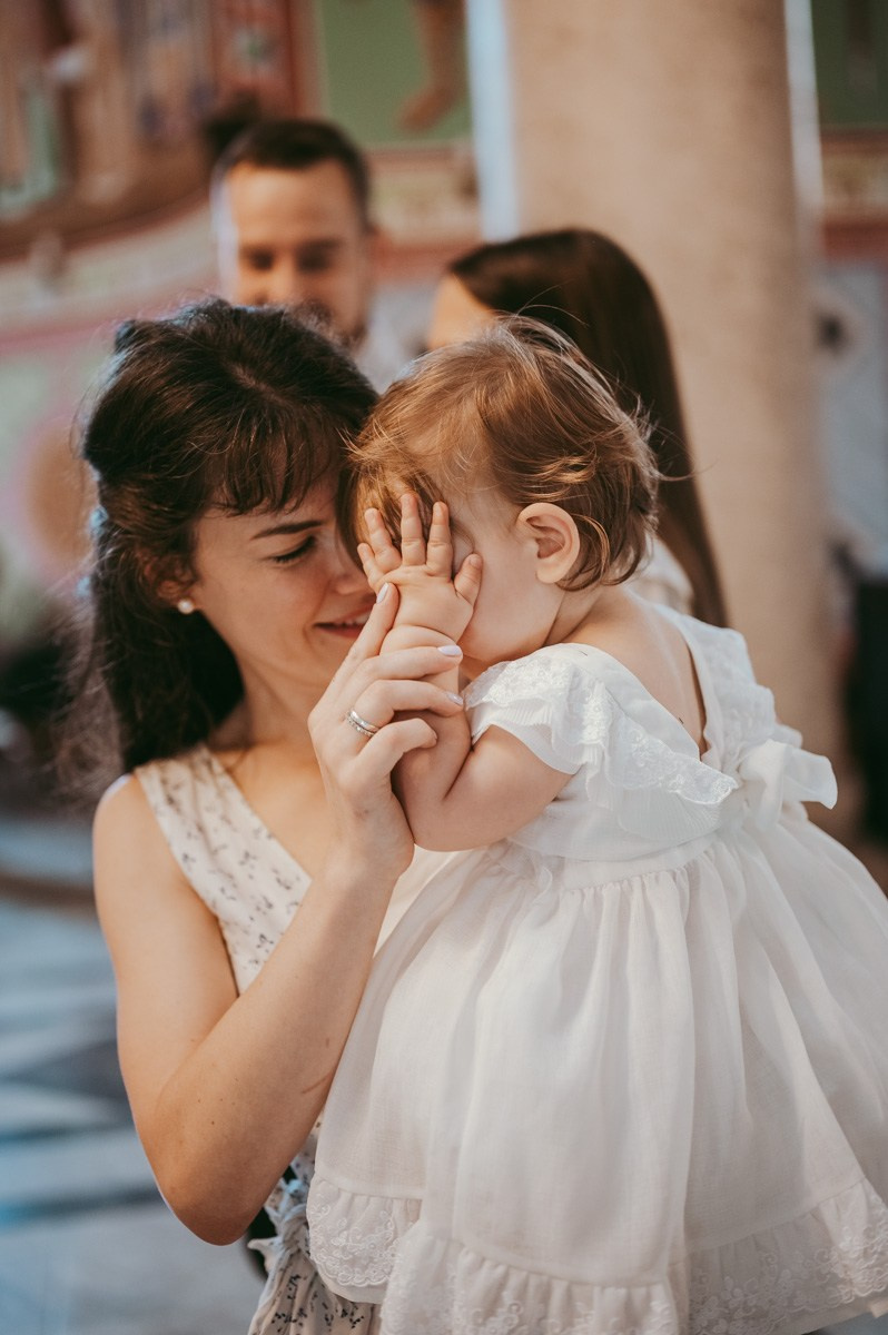 Tarino krstenje. Deciji i porodicni fotograf u Beogradu Oksana Skendzic